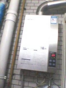 成都比德斯电热水器维修与维护清洗全指南